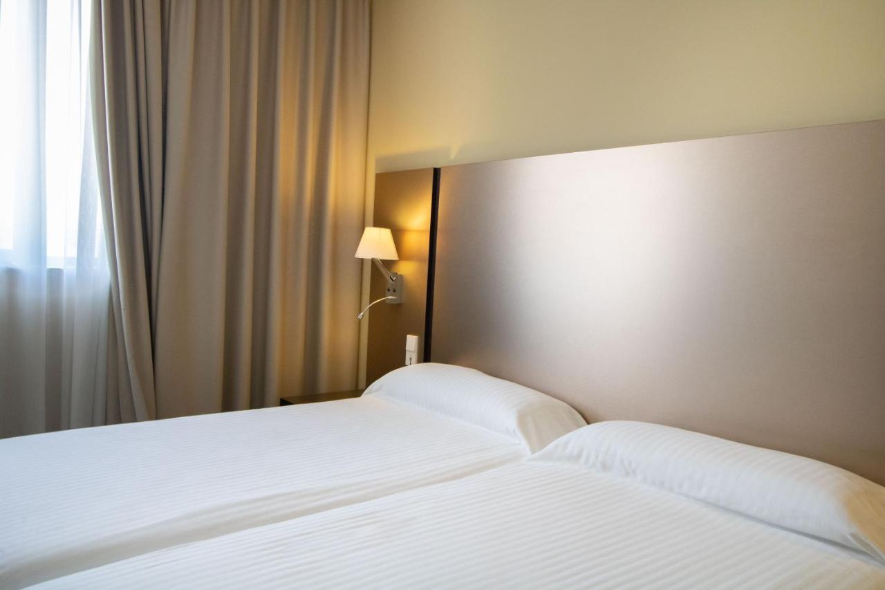 Alda Route 42 Hotell Illescas Exteriör bild