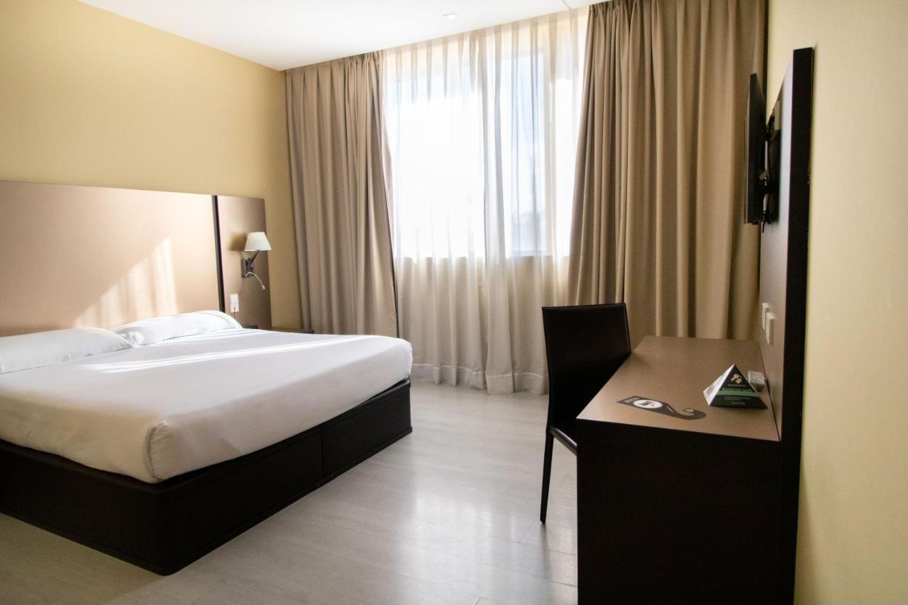 Alda Route 42 Hotell Illescas Exteriör bild