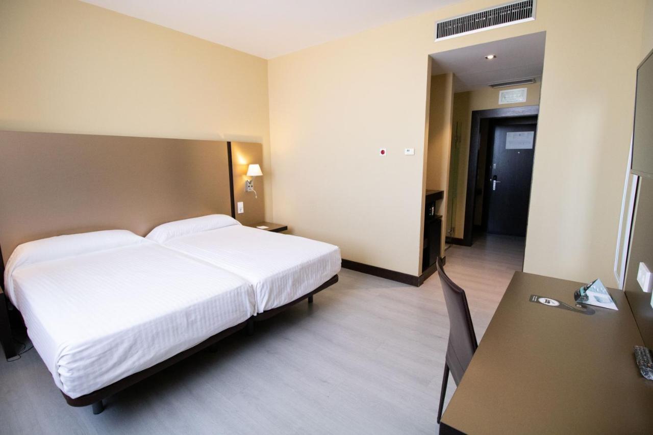 Alda Route 42 Hotell Illescas Exteriör bild