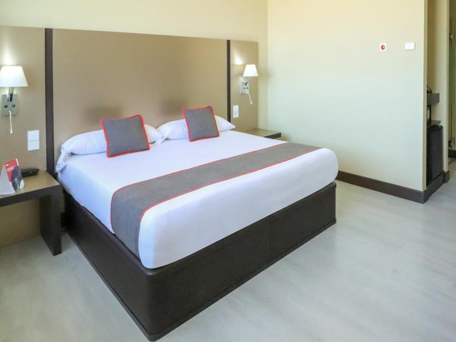 Alda Route 42 Hotell Illescas Exteriör bild